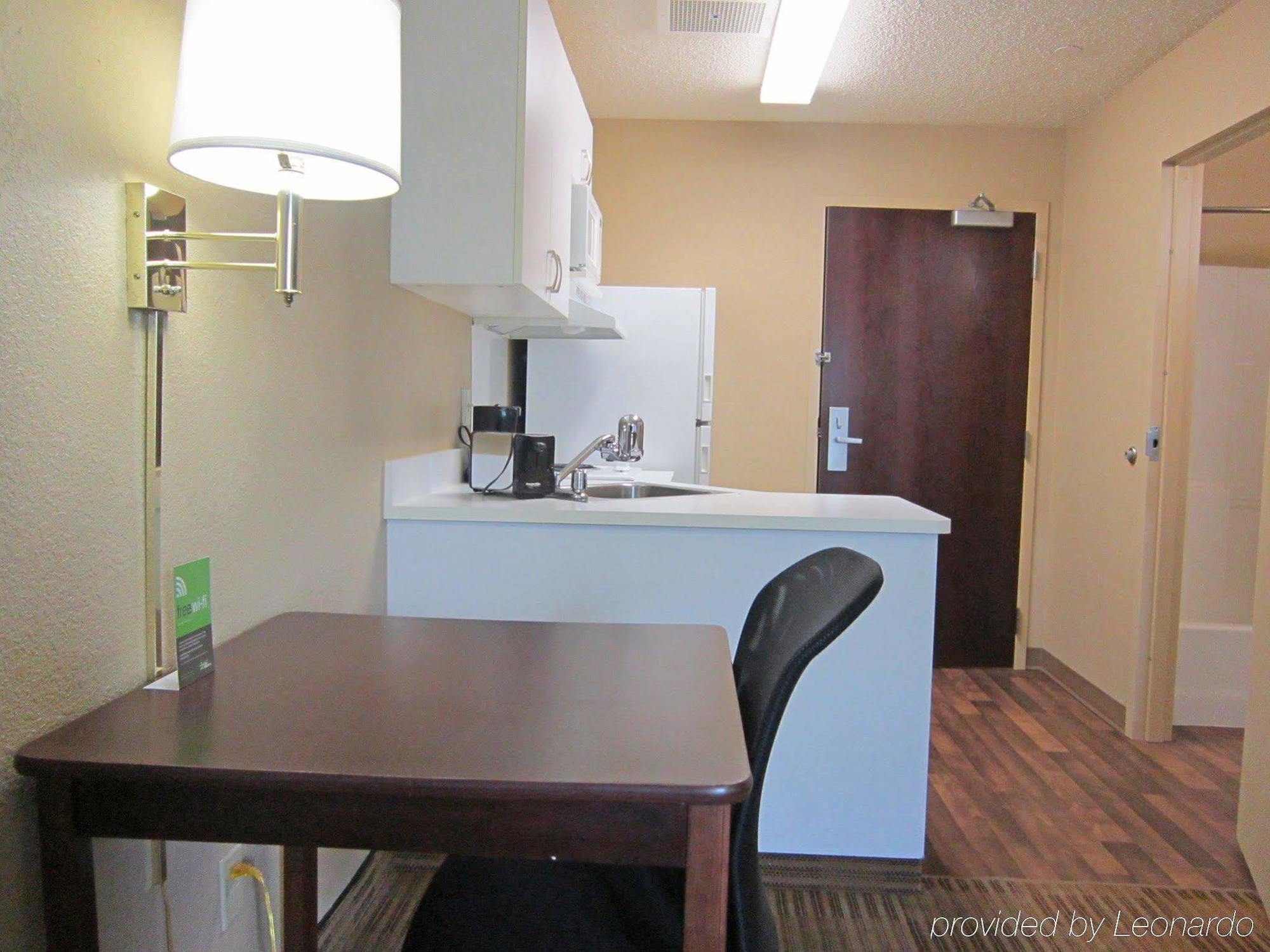 Extended Stay America Suites - Seattle - Northgate エクステリア 写真
